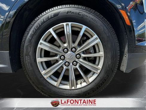 Used 2017 Cadillac XT5 Luxury w/ Driver Awareness Package AWD/4WD image 34
