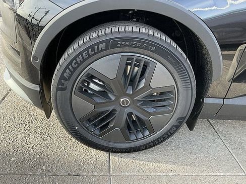 New 2026 Volvo EX30 Cross Country Ultra w/ Protection Package Premier image 12