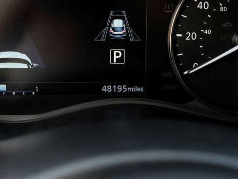 Used 2021 Nissan Kicks SV image 19