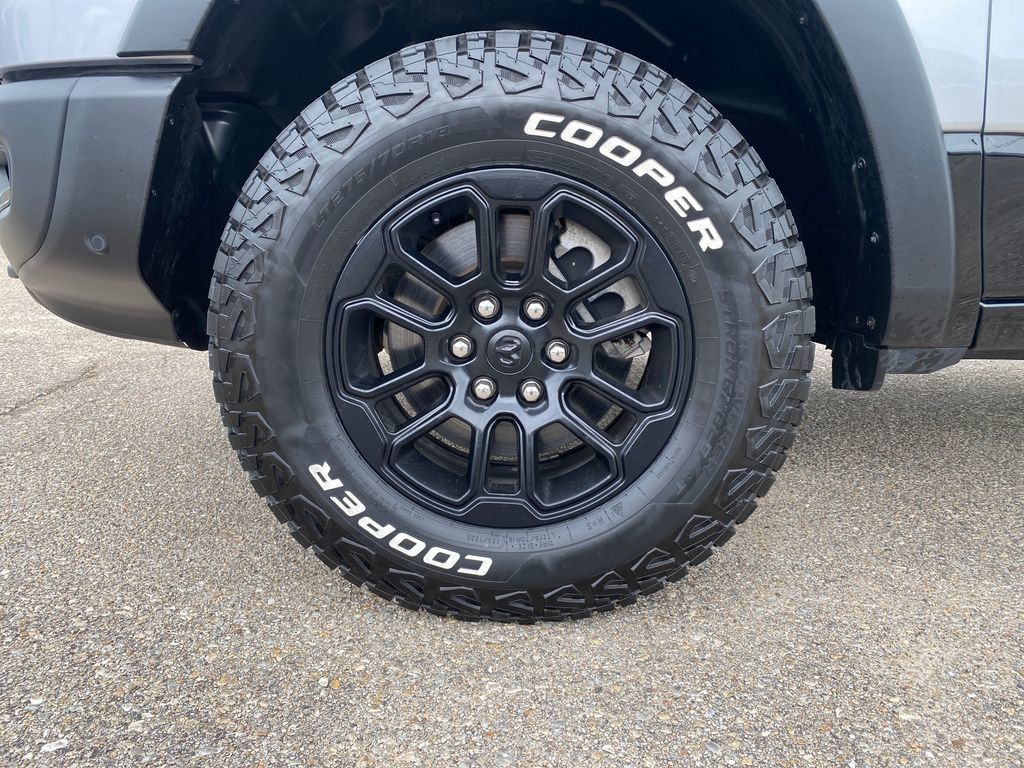 Used 2025 RAM 1500 Rebel AWD/4WD image 27