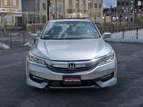 Used 2016 Honda Accord EX-L image 2