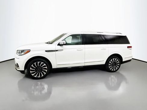 Used 2023 Lincoln Navigator L Black Label image 4