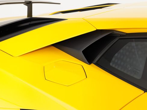 Used 2016 Lamborghini Aventador LP 750-4 Superveloce AWD/4WD image 75