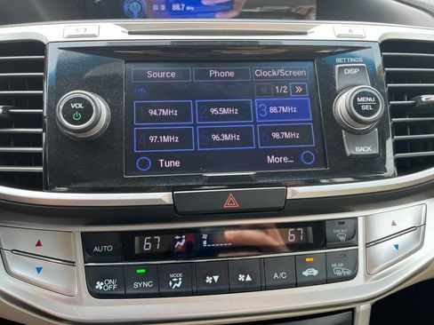 Used 2013 Honda Accord EX-L image 22