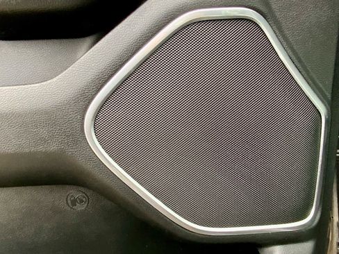 Used 2019 RAM 1500 Laramie image 56