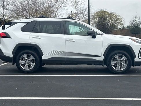 Used 2023 Toyota RAV4 LE image 3