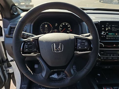 New 2026 Honda Ridgeline Black Edition image 15