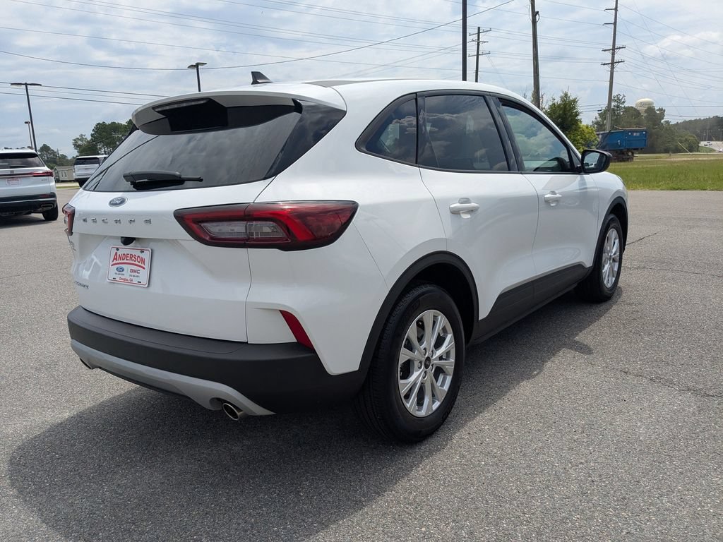 Used 2025 Ford Escape Active FWD image 4