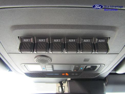Certified 2025 Ford Bronco Badlands AWD/4WD image 32