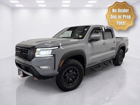 Used 2023 Nissan Frontier PRO-4X w/ Pro-4X Premium Package AWD/4WD image 2
