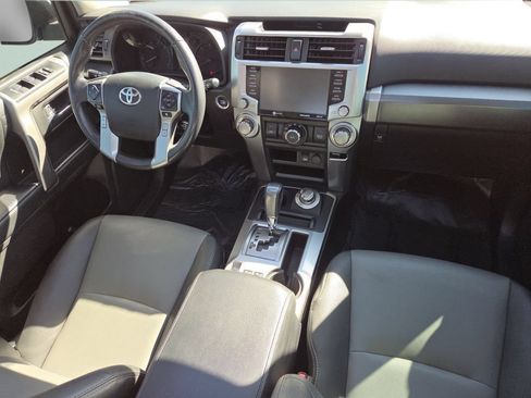 Certified 2021 Toyota 4Runner SR5 Premium w/ Moonroof Package AWD/4WD image 35
