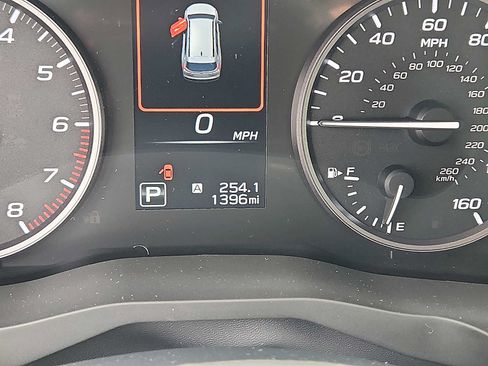 Certified 2025 Subaru Ascent Premium AWD/4WD image 19