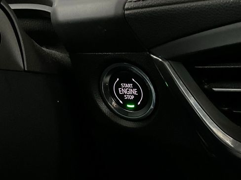 Used 2025 Buick Encore GX Preferred image 27