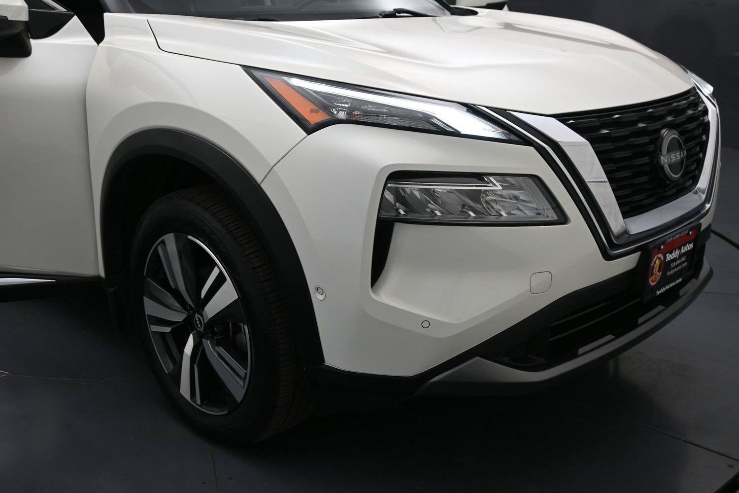 Used 2023 Nissan Rogue SL w/ SL Premium Package AWD/4WD image 14