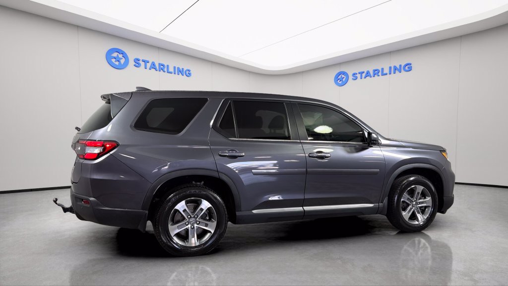 Used 2024 Honda Pilot EX-L image 11