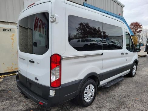 Used 2016 Ford Transit 150 XLT image 40