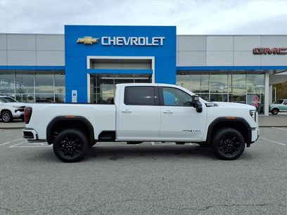 New 2026 GMC Sierra 2500 AT4 w/ Technology Package