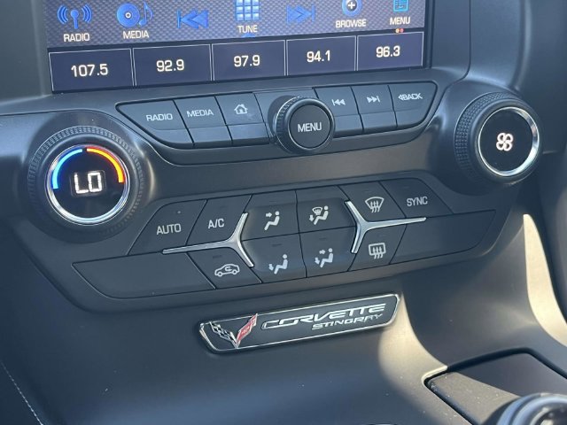 Used 2017 Chevrolet Corvette Stingray Coupe w/ 1LT RWD image 25