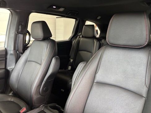 Used 2023 Honda Odyssey Sport image 23