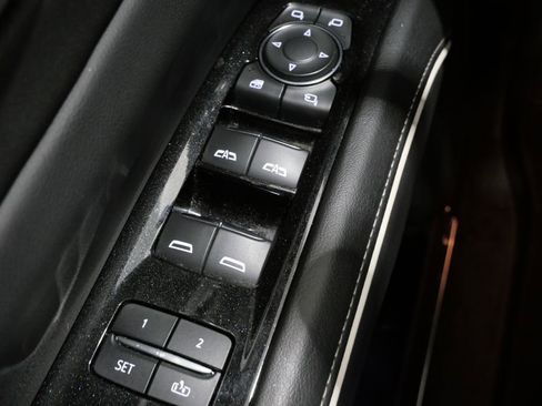 Used 2023 Cadillac Escalade Sport image 13