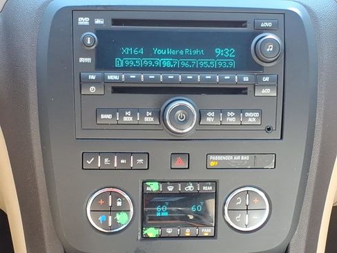 Used 2012 Buick Enclave Leather w/ Trailering Provision Package AWD/4WD image 6