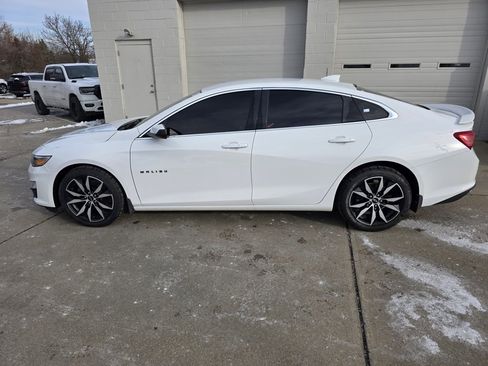 Used 2020 Chevrolet Malibu RS image 8