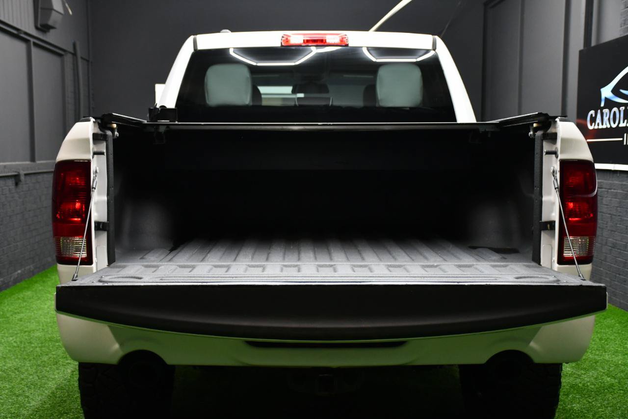 Used 2017 RAM 1500 Express AWD/4WD image 38