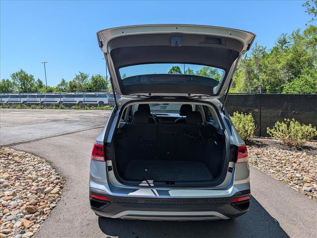 Certified 2024 Volkswagen Taos S AWD/4WD image 20
