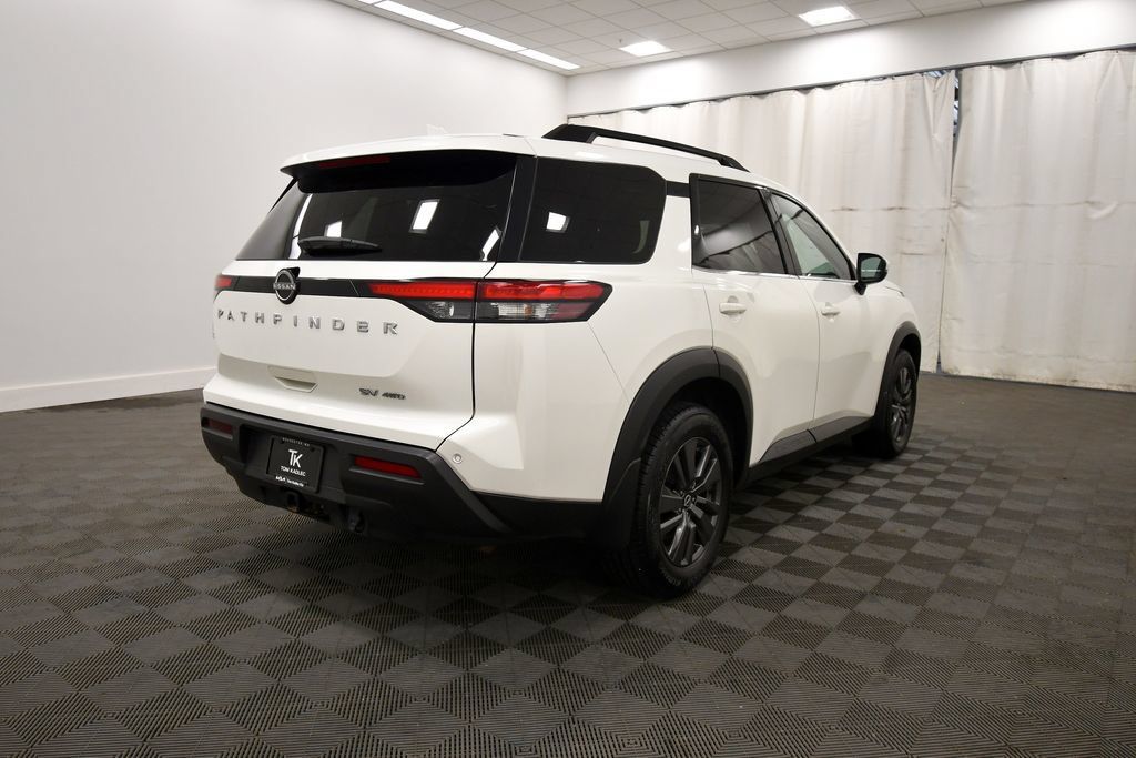 Used 2022 Nissan Pathfinder SV w/ SV Premium Package AWD/4WD image 8