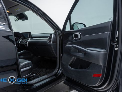 Used 2021 Kia Sorento S image 33