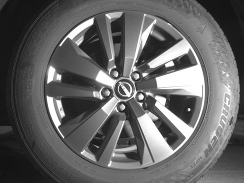 Used 2025 Nissan Pathfinder SV image 14