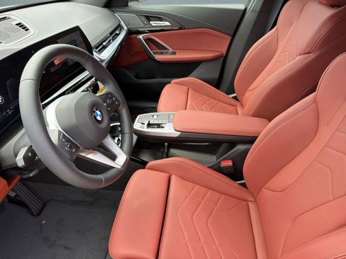 Used 2026 BMW X1 xDrive28i w/ Technology Package AWD/4WD image 5