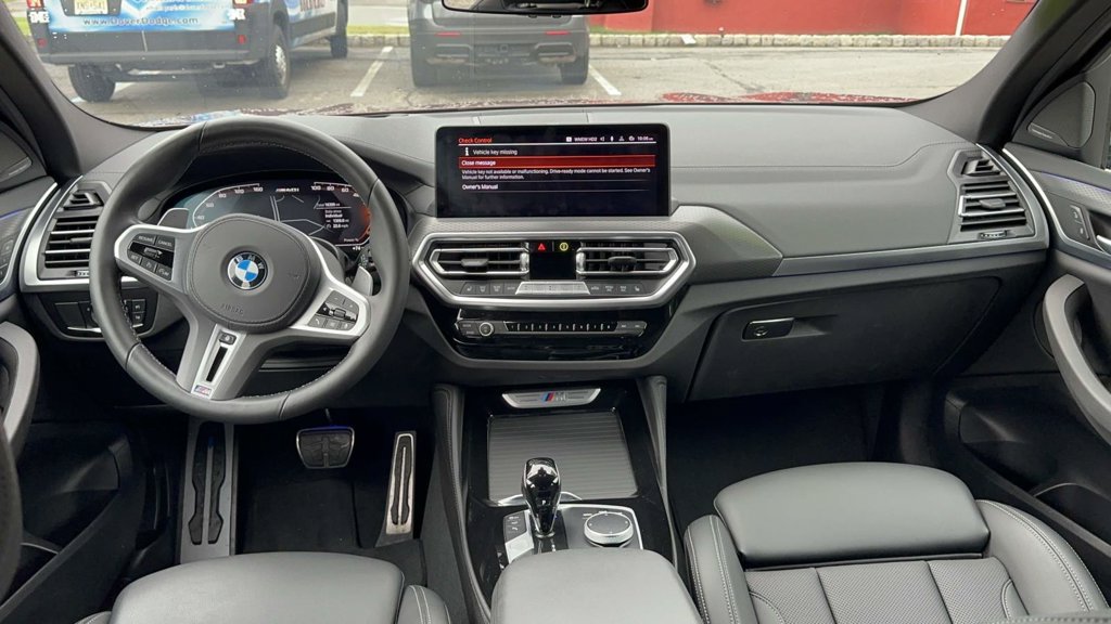 Used 2025 BMW X4 M40i w/ Premium Package AWD/4WD image 13