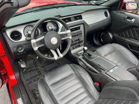 Used 2011 Ford Mustang Premium w/ 202A Rapid Spec Order Code RWD image 24