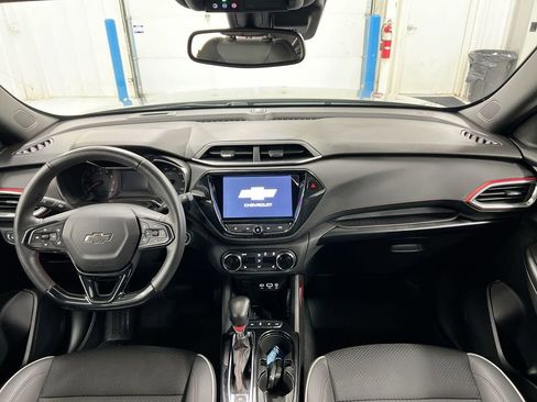Used 2023 Chevrolet TrailBlazer RS w/ Convenience Package image 10