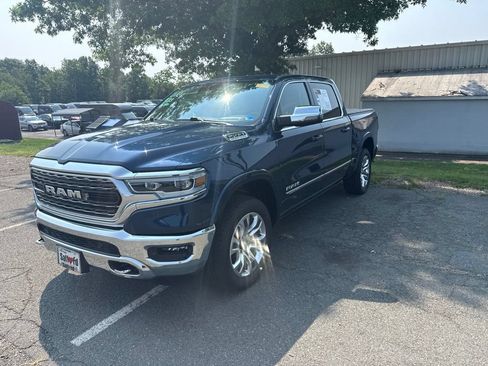 Used 2023 RAM 1500 Limited AWD/4WD image 6