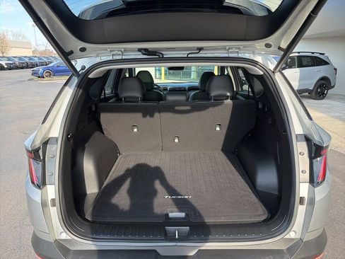 Used 2023 Hyundai Tucson Limited image 17