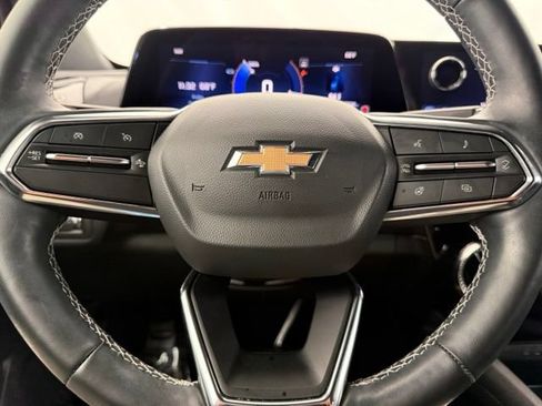 Used 2025 Chevrolet Blazer EV LT AWD/4WD image 38