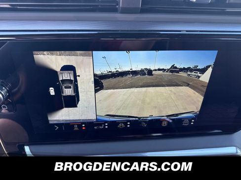 New 2026 GMC Sierra 2500 Denali Ultimate w/ LPO, Black Badging Package AWD/4WD image 6