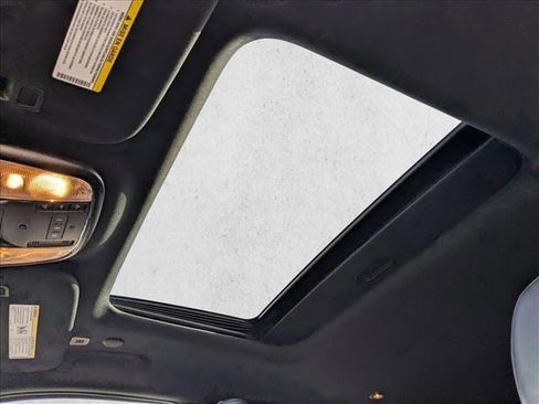 Used 2021 Jeep Grand Cherokee Laredo X image 19