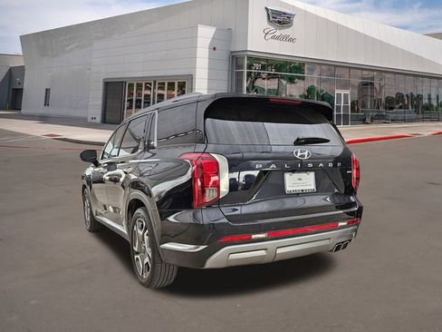 Used 2023 Hyundai Palisade Limited w/ Cargo Package image 6