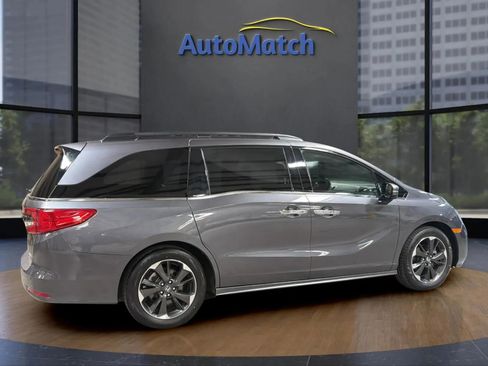 Used 2024 Honda Odyssey Elite image 11