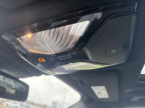 New 2026 BMW X5 sDrive40i image 23