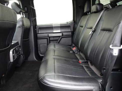 Used 2020 Ford F150 XLT w/ Equipment Group 302A Luxury AWD/4WD image 12