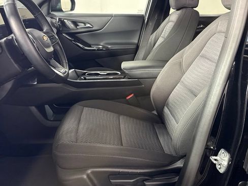 Used 2025 Chevrolet Equinox LT AWD/4WD image 14