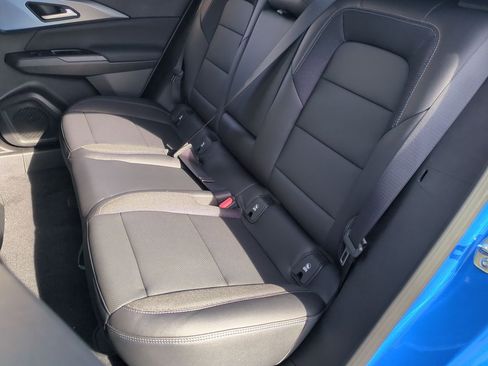 New 2026 Chevrolet Equinox EV LT image 23