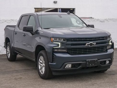 Used 2021 Chevrolet Silverado 1500 RST RWD image 3