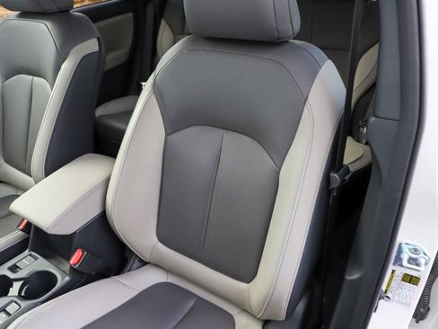 Used 2025 Subaru Forester Limited image 45