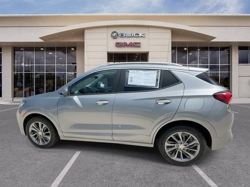 Certified 2023 Buick Encore GX Select w/ Sport Touring Package FWD image 9