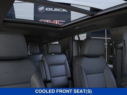 New 2026 GMC Yukon Denali w/ Advanced Technology Package AWD/4WD image 25
